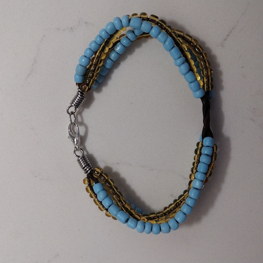 Celtic Knot Friendship Bracelet - Picture 7 of 7